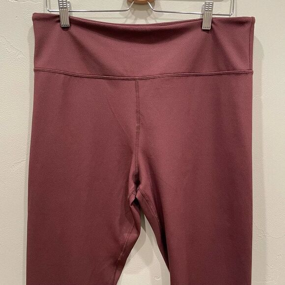 Zyia Active Burgundy Red Ankle Leggings - Size: 20 - Picture 4 of 7